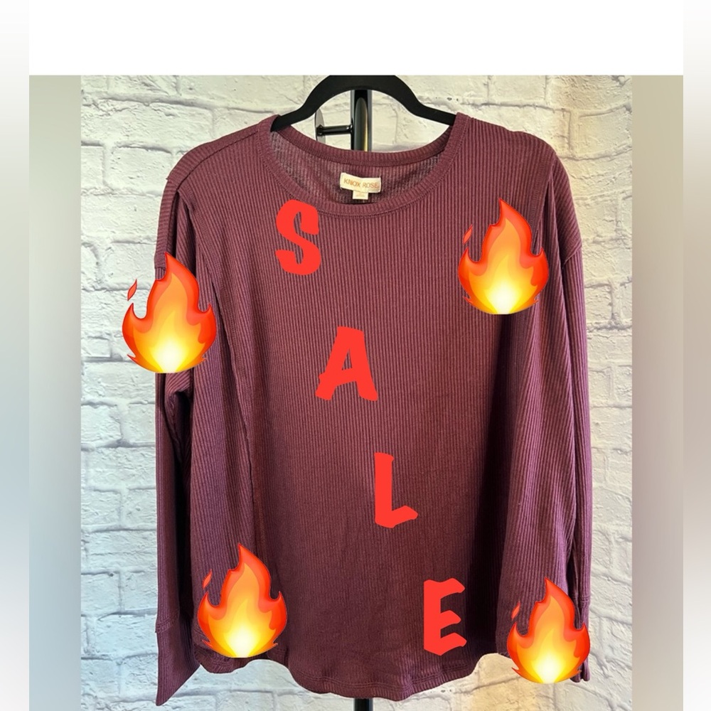 Knox Rose Wine/Burgundy Color NWT Long-Sleeve Ribbed Crewneck Top - SALE!!!